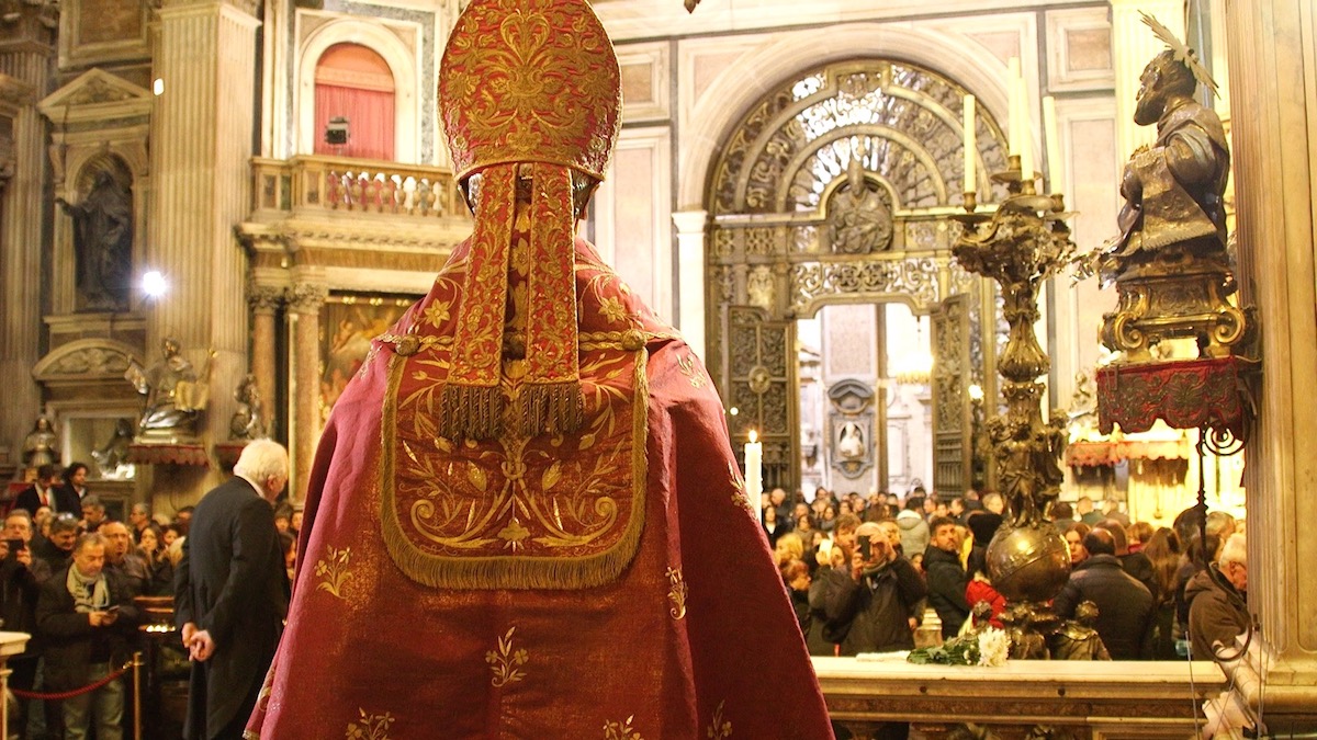Il miracolo Cappella del Tesoro di San Gennaro Napoli REAL CAPPELLA DEL TESORO DI SAN GENNARO Il miracolo Cappella del Tesoro di San Gennaro Napoli REAL CAPPELLA DEL TESORO DI SAN GENNARO